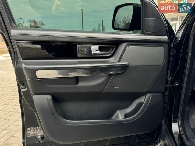 Черный Ленд Ровер Рендж Ровер Спорт, объемом двигателя 3 л и пробегом 245 тыс. км за 17700 $, фото 10 на Automoto.ua