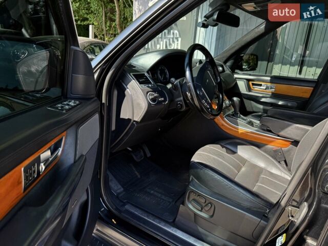 Чорний Ленд Ровер Range Rover Sport, об'ємом двигуна 3 л та пробігом 233 тис. км за 17900 $, фото 9 на Automoto.ua