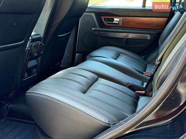 Чорний Ленд Ровер Range Rover Sport, об'ємом двигуна 5 л та пробігом 53 тис. км за 22500 $, фото 79 на Automoto.ua