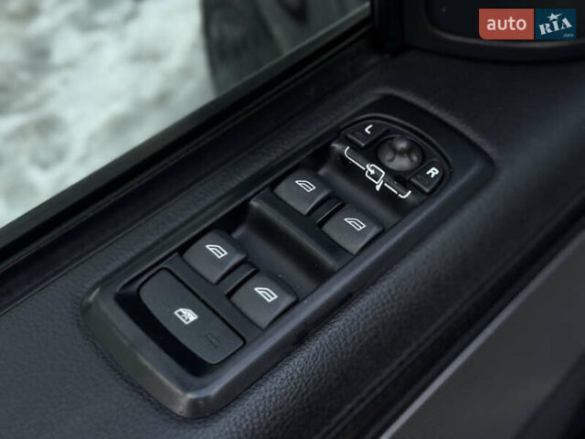 Черный Ленд Ровер Рендж Ровер Спорт, объемом двигателя 2.99 л и пробегом 247 тыс. км за 14950 $, фото 89 на Automoto.ua