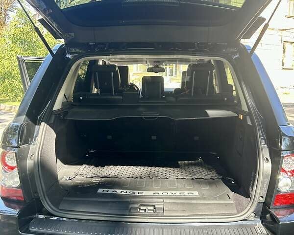 Черный Ленд Ровер Рендж Ровер Спорт, объемом двигателя 5 л и пробегом 122 тыс. км за 20000 $, фото 13 на Automoto.ua