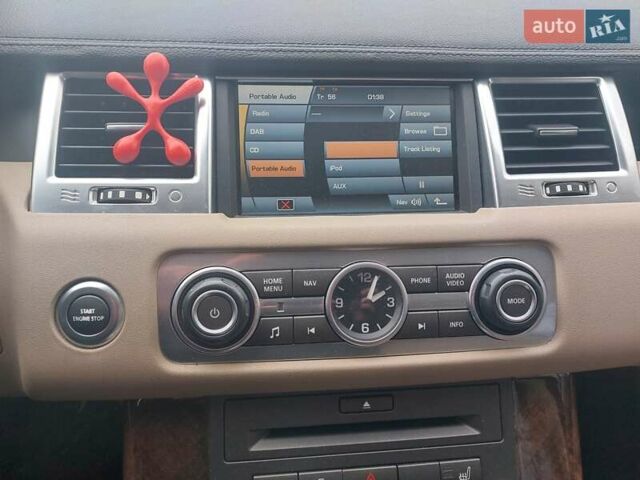 Черный Ленд Ровер Рендж Ровер Спорт, объемом двигателя 3 л и пробегом 216 тыс. км за 15333 $, фото 16 на Automoto.ua