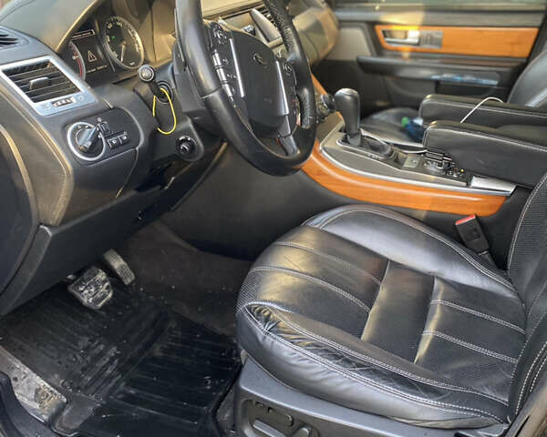 Черный Ленд Ровер Рендж Ровер Спорт, объемом двигателя 2.99 л и пробегом 228 тыс. км за 14000 $, фото 11 на Automoto.ua