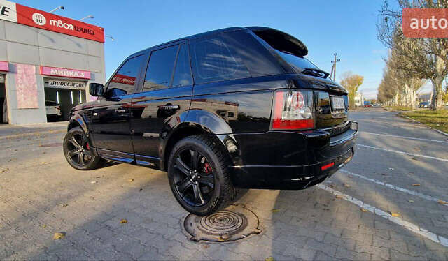 Черный Ленд Ровер Рендж Ровер Спорт, объемом двигателя 5 л и пробегом 202 тыс. км за 20300 $, фото 4 на Automoto.ua