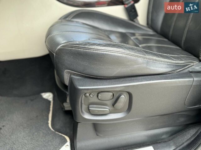 Чорний Ленд Ровер Range Rover Sport, об'ємом двигуна 3 л та пробігом 203 тис. км за 18000 $, фото 47 на Automoto.ua