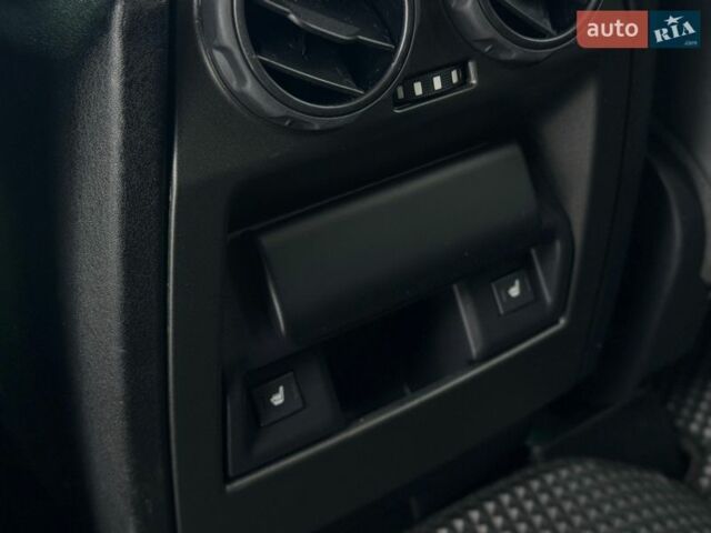 Черный Ленд Ровер Рендж Ровер Спорт, объемом двигателя 3 л и пробегом 247 тыс. км за 14990 $, фото 74 на Automoto.ua