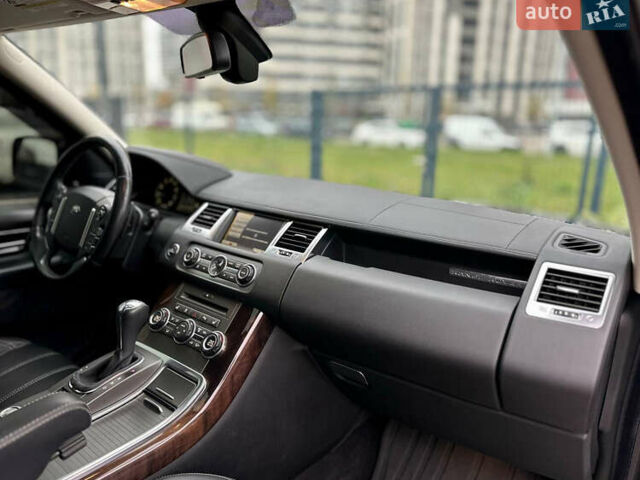 Чорний Ленд Ровер Range Rover Sport, об'ємом двигуна 5 л та пробігом 114 тис. км за 14900 $, фото 40 на Automoto.ua