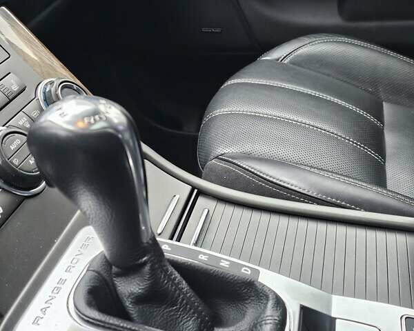 Чорний Ленд Ровер Range Rover Sport, об'ємом двигуна 2.99 л та пробігом 206 тис. км за 12000 $, фото 25 на Automoto.ua