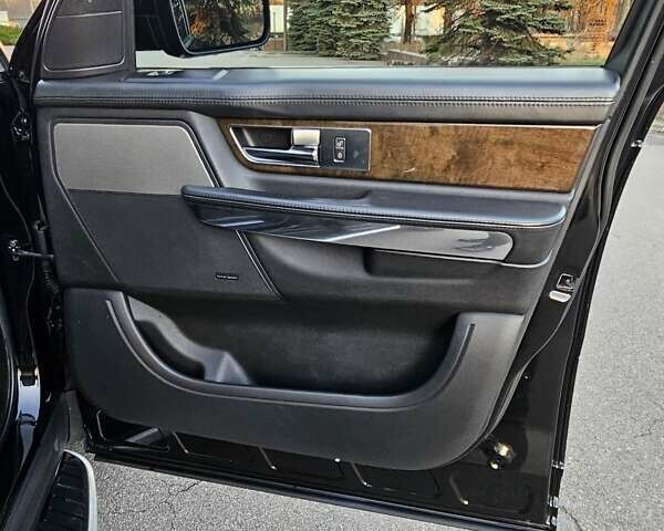 Черный Ленд Ровер Рендж Ровер Спорт, объемом двигателя 2.99 л и пробегом 206 тыс. км за 11900 $, фото 7 на Automoto.ua