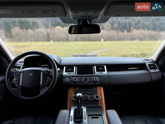 Черный Ленд Ровер Рендж Ровер Спорт, объемом двигателя 2.99 л и пробегом 280 тыс. км за 15999 $, фото 19 на Automoto.ua