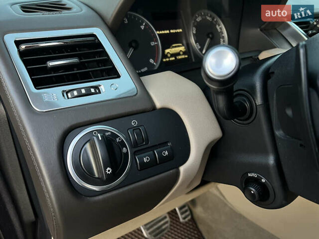 Чорний Ленд Ровер Range Rover Sport, об'ємом двигуна 3 л та пробігом 140 тис. км за 18000 $, фото 31 на Automoto.ua