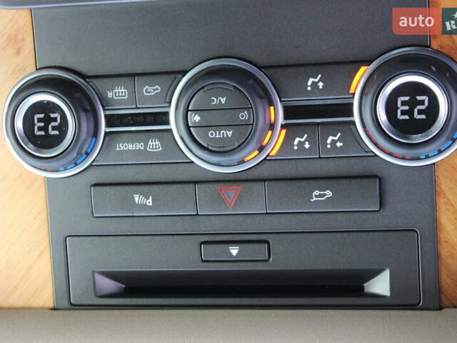 Черный Ленд Ровер Рендж Ровер Спорт, объемом двигателя 3 л и пробегом 137 тыс. км за 17999 $, фото 41 на Automoto.ua