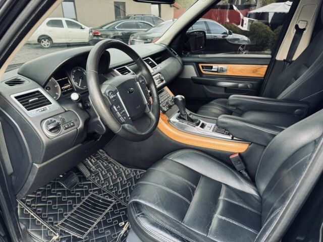 Черный Ленд Ровер Рендж Ровер Спорт, объемом двигателя 3 л и пробегом 240 тыс. км за 15000 $, фото 14 на Automoto.ua