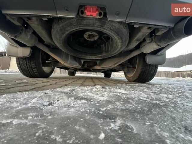 Чорний Ленд Ровер Range Rover Sport, об'ємом двигуна 3 л та пробігом 140 тис. км за 17700 $, фото 12 на Automoto.ua