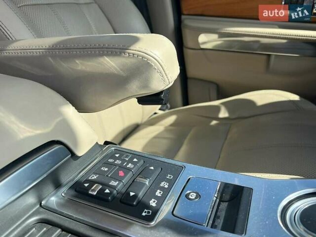 Чорний Ленд Ровер Range Rover Sport, об'ємом двигуна 3 л та пробігом 136 тис. км за 19000 $, фото 16 на Automoto.ua