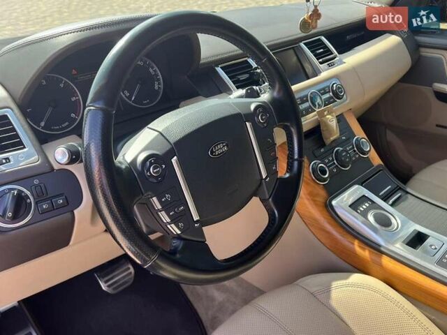 Чорний Ленд Ровер Range Rover Sport, об'ємом двигуна 3 л та пробігом 136 тис. км за 19000 $, фото 10 на Automoto.ua