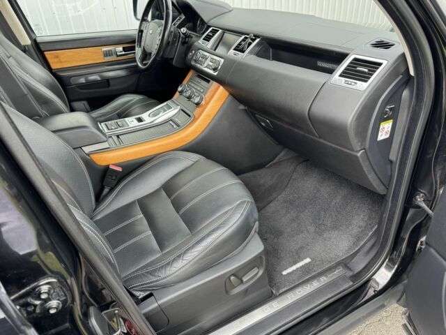 Чорний Ленд Ровер Range Rover Sport, об'ємом двигуна 3 л та пробігом 214 тис. км за 17896 $, фото 20 на Automoto.ua