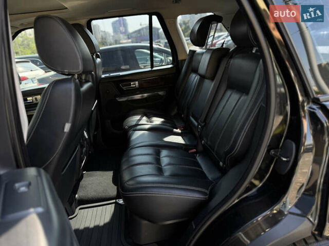 Чорний Ленд Ровер Range Rover Sport, об'ємом двигуна 2.99 л та пробігом 206 тис. км за 17999 $, фото 17 на Automoto.ua