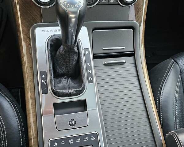Чорний Ленд Ровер Range Rover Sport, об'ємом двигуна 2.99 л та пробігом 206 тис. км за 12500 $, фото 33 на Automoto.ua