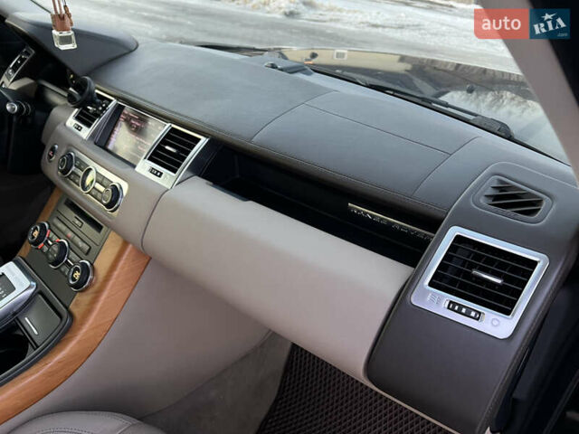 Чорний Ленд Ровер Range Rover Sport, об'ємом двигуна 3 л та пробігом 140 тис. км за 18000 $, фото 49 на Automoto.ua