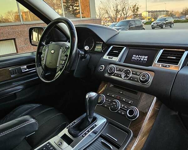 Чорний Ленд Ровер Range Rover Sport, об'ємом двигуна 2.99 л та пробігом 206 тис. км за 12500 $, фото 46 на Automoto.ua