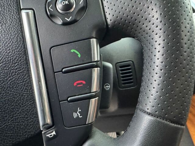 Черный Ленд Ровер Рендж Ровер Спорт, объемом двигателя 3 л и пробегом 240 тыс. км за 15000 $, фото 16 на Automoto.ua