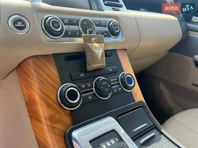 Чорний Ленд Ровер Range Rover Sport, об'ємом двигуна 3 л та пробігом 136 тис. км за 19000 $, фото 14 на Automoto.ua