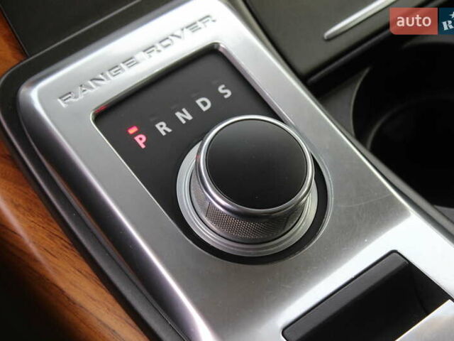 Черный Ленд Ровер Рендж Ровер Спорт, объемом двигателя 3 л и пробегом 137 тыс. км за 17999 $, фото 40 на Automoto.ua