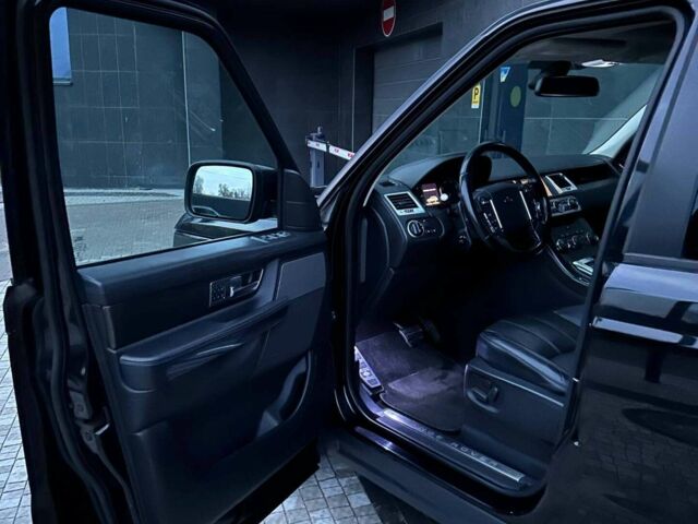Чорний Ленд Ровер Range Rover Sport, об'ємом двигуна 3 л та пробігом 211 тис. км за 18000 $, фото 14 на Automoto.ua