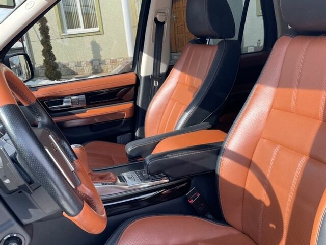 Чорний Ленд Ровер Range Rover Sport, об'ємом двигуна 2.99 л та пробігом 70 тис. км за 32000 $, фото 7 на Automoto.ua
