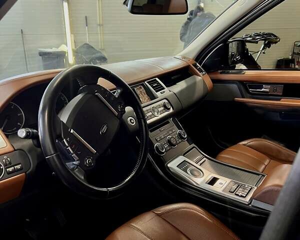 Черный Ленд Ровер Рендж Ровер Спорт, объемом двигателя 3 л и пробегом 236 тыс. км за 19000 $, фото 17 на Automoto.ua