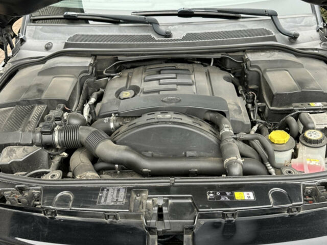 Чорний Ленд Ровер Range Rover Sport, об'ємом двигуна 3 л та пробігом 258 тис. км за 15600 $, фото 30 на Automoto.ua