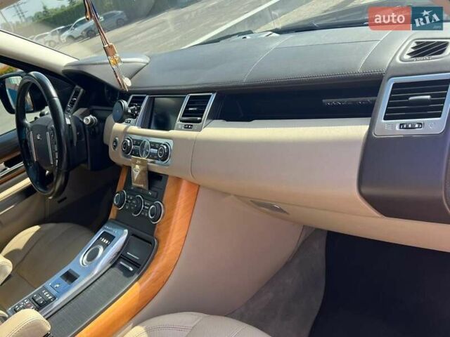 Чорний Ленд Ровер Range Rover Sport, об'ємом двигуна 3 л та пробігом 136 тис. км за 19000 $, фото 17 на Automoto.ua