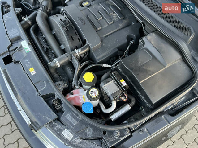 Чорний Ленд Ровер Range Rover Sport, об'ємом двигуна 3 л та пробігом 140 тис. км за 18000 $, фото 57 на Automoto.ua