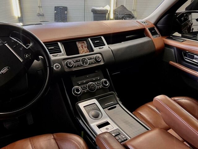 Чорний Ленд Ровер Range Rover Sport, об'ємом двигуна 3 л та пробігом 236 тис. км за 17000 $, фото 12 на Automoto.ua