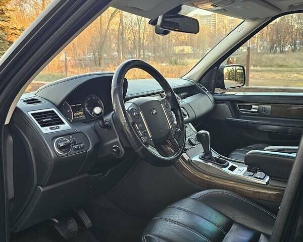 Черный Ленд Ровер Рендж Ровер Спорт, объемом двигателя 2.99 л и пробегом 206 тыс. км за 11900 $, фото 11 на Automoto.ua