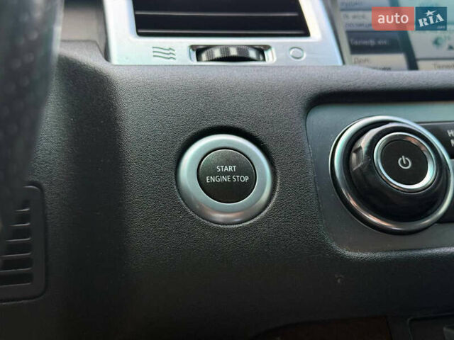 Чорний Ленд Ровер Range Rover Sport, об'ємом двигуна 3 л та пробігом 187 тис. км за 16000 $, фото 46 на Automoto.ua