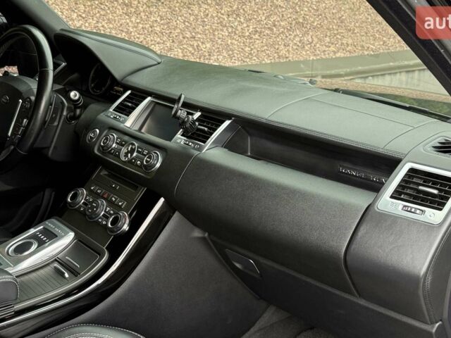 Чорний Ленд Ровер Range Rover Sport, об'ємом двигуна 2.99 л та пробігом 207 тис. км за 17000 $, фото 14 на Automoto.ua