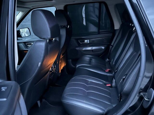 Чорний Ленд Ровер Range Rover Sport, об'ємом двигуна 3 л та пробігом 211 тис. км за 18000 $, фото 18 на Automoto.ua