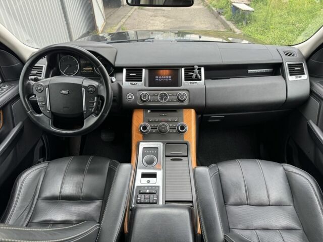 Чорний Ленд Ровер Range Rover Sport, об'ємом двигуна 3 л та пробігом 214 тис. км за 17896 $, фото 8 на Automoto.ua