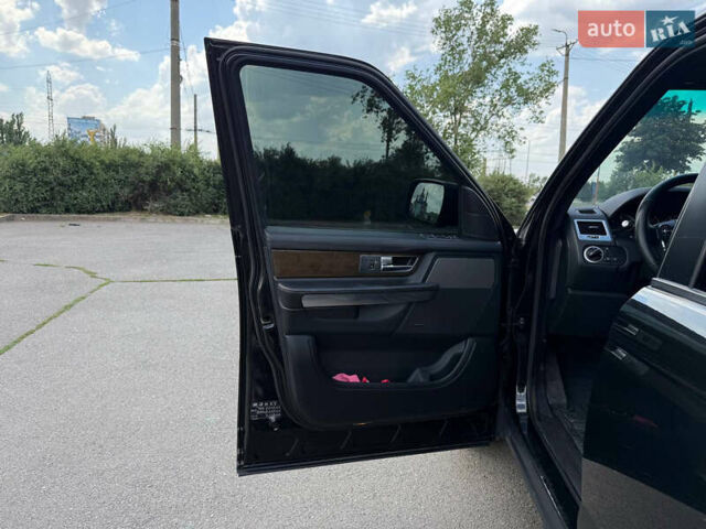 Чорний Ленд Ровер Range Rover Sport, об'ємом двигуна 3 л та пробігом 187 тис. км за 16000 $, фото 26 на Automoto.ua
