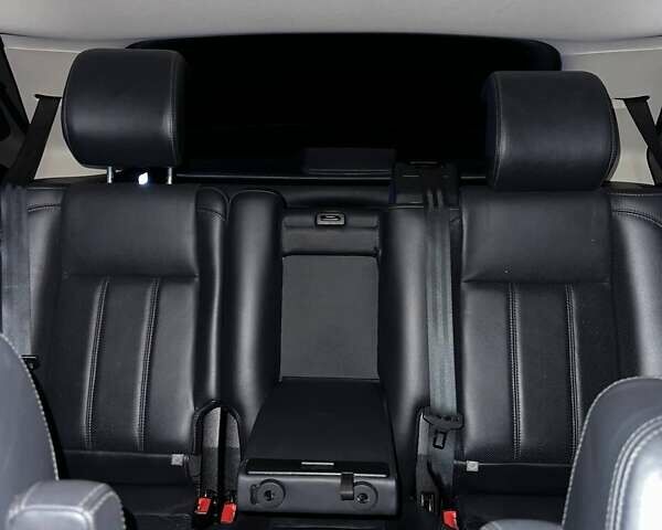 Чорний Ленд Ровер Range Rover Sport, об'ємом двигуна 3 л та пробігом 211 тис. км за 20000 $, фото 30 на Automoto.ua