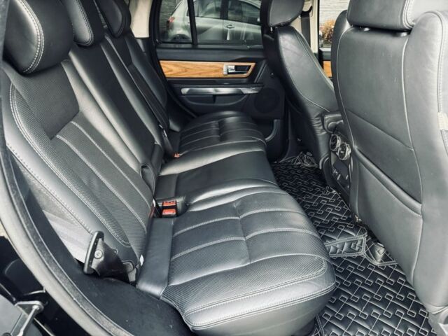 Черный Ленд Ровер Рендж Ровер Спорт, объемом двигателя 3 л и пробегом 240 тыс. км за 15000 $, фото 19 на Automoto.ua