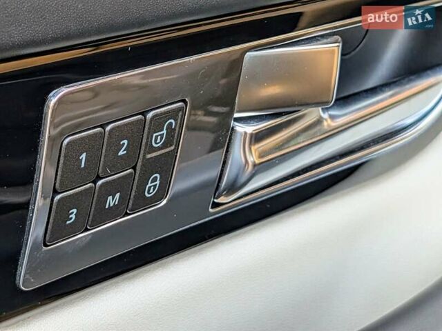 Черный Ленд Ровер Рендж Ровер Спорт, объемом двигателя 2.99 л и пробегом 151 тыс. км за 22000 $, фото 6 на Automoto.ua