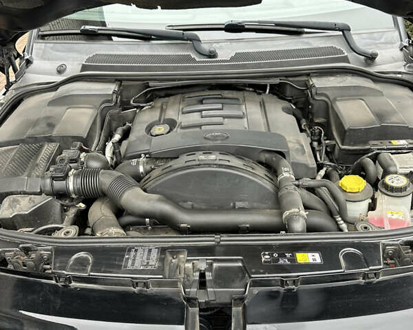 Чорний Ленд Ровер Range Rover Sport, об'ємом двигуна 3 л та пробігом 258 тис. км за 15600 $, фото 30 на Automoto.ua