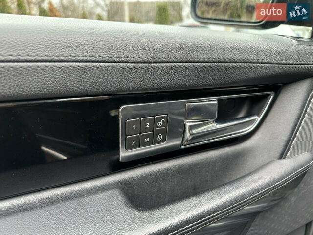 Чорний Ленд Ровер Range Rover Sport, об'ємом двигуна 3 л та пробігом 258 тис. км за 15600 $, фото 14 на Automoto.ua