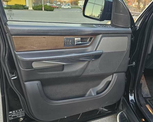 Чорний Ленд Ровер Range Rover Sport, об'ємом двигуна 2.99 л та пробігом 206 тис. км за 12500 $, фото 22 на Automoto.ua