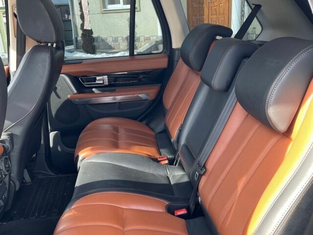 Чорний Ленд Ровер Range Rover Sport, об'ємом двигуна 2.99 л та пробігом 70 тис. км за 32000 $, фото 8 на Automoto.ua