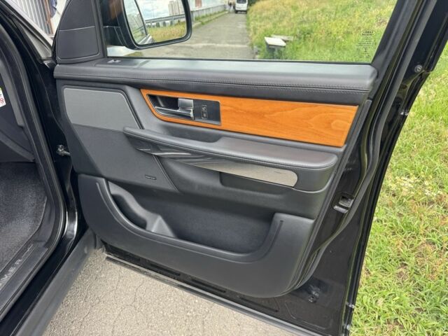 Чорний Ленд Ровер Range Rover Sport, об'ємом двигуна 3 л та пробігом 214 тис. км за 17896 $, фото 23 на Automoto.ua
