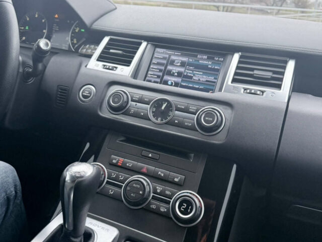 Чорний Ленд Ровер Range Rover Sport, об'ємом двигуна 2.99 л та пробігом 219 тис. км за 14000 $, фото 18 на Automoto.ua